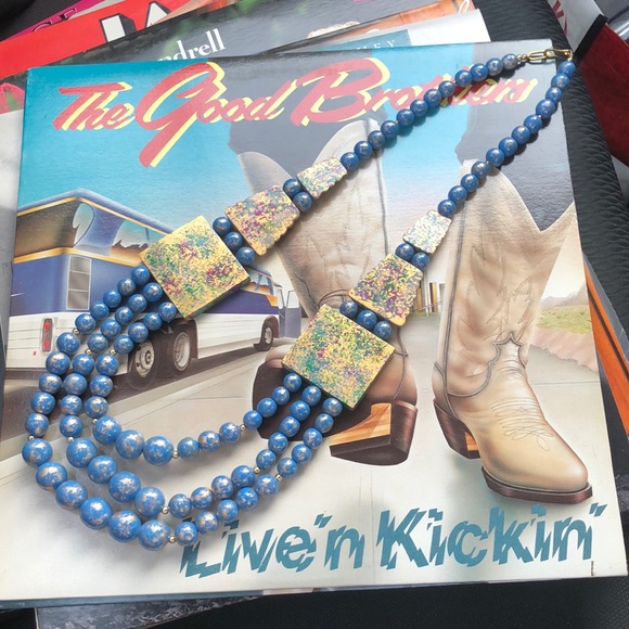 Vintage Jewelry - Vintage Woden Necklace